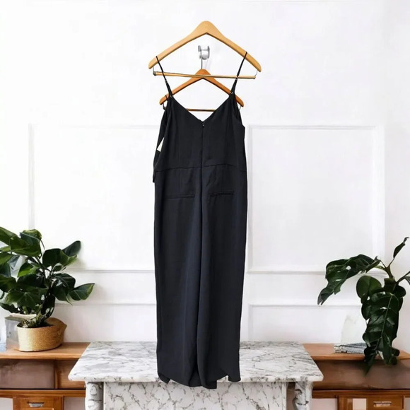 Anthropologie the Essential Slim Jumpsuit Black Size 10 NWT Capsule Wardrobe - Picture 2 of 11